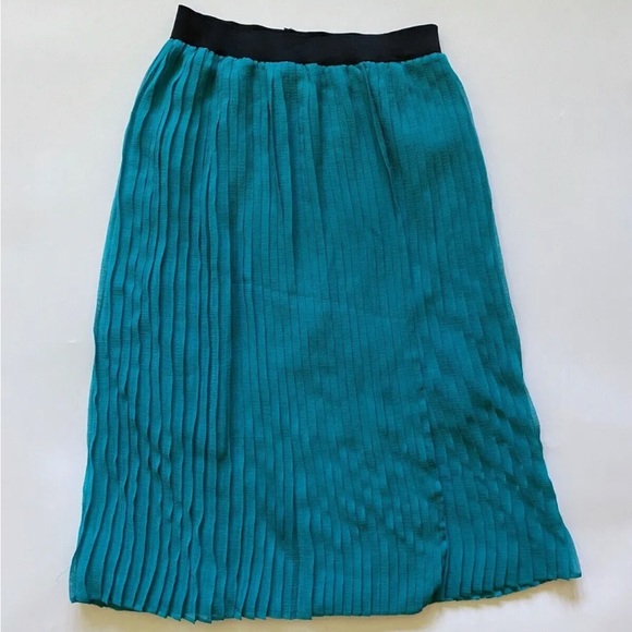 koton Dresses & Skirts - Koton Pleated Midi Skirt Size 10 Turqouise